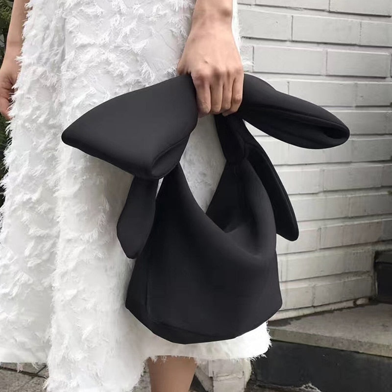 Bow Clutch